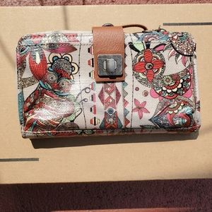 Sakroots, smartphone crossbody.